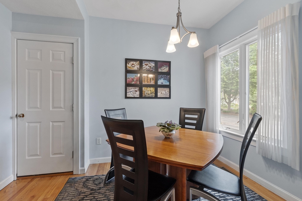 5 Vine Brook Way 5