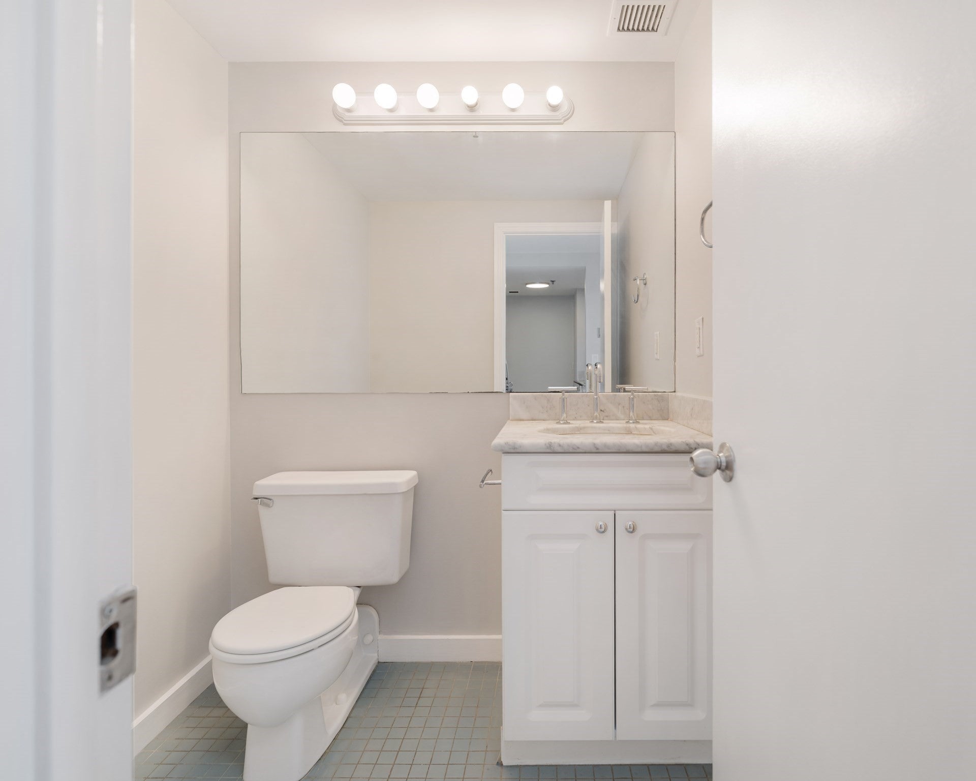 15 N Beacon St #1012, Boston, MA Photo #8