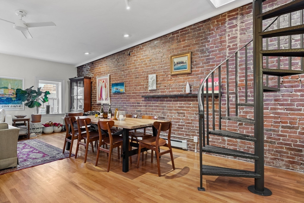1778 Beacon St 302