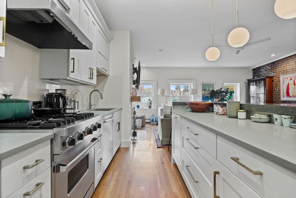 1778 Beacon St 302