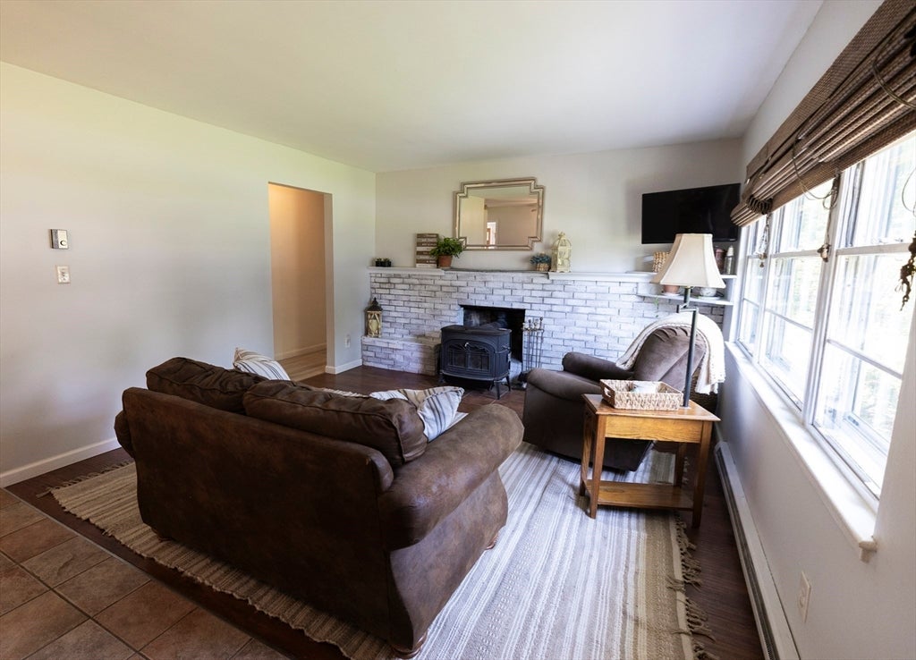15 Blake Ave, West Boylston, MA, 15 Blake Ave, West Boylston, MA Photo #13