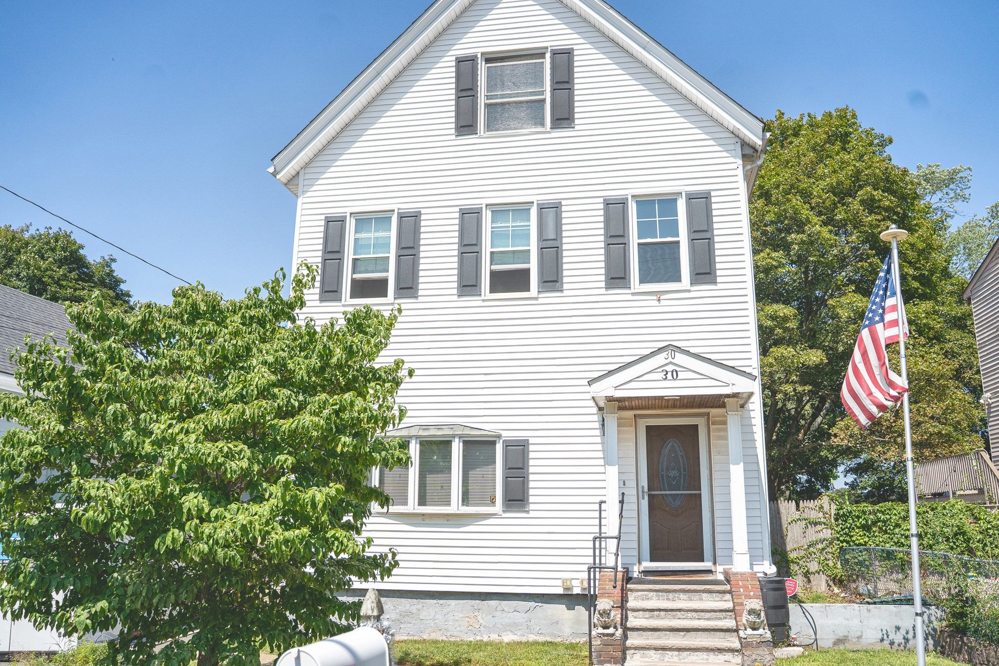 30 Western Ave