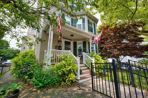 467 Brock Ave New Bedford MA 02744