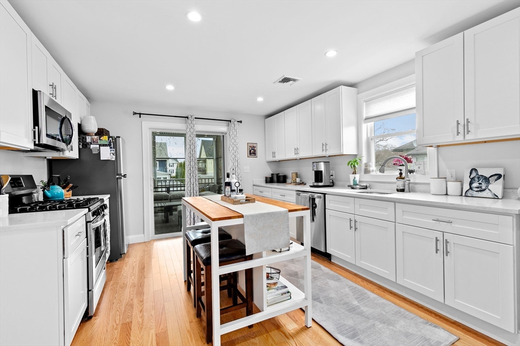 11 Lorette St 2