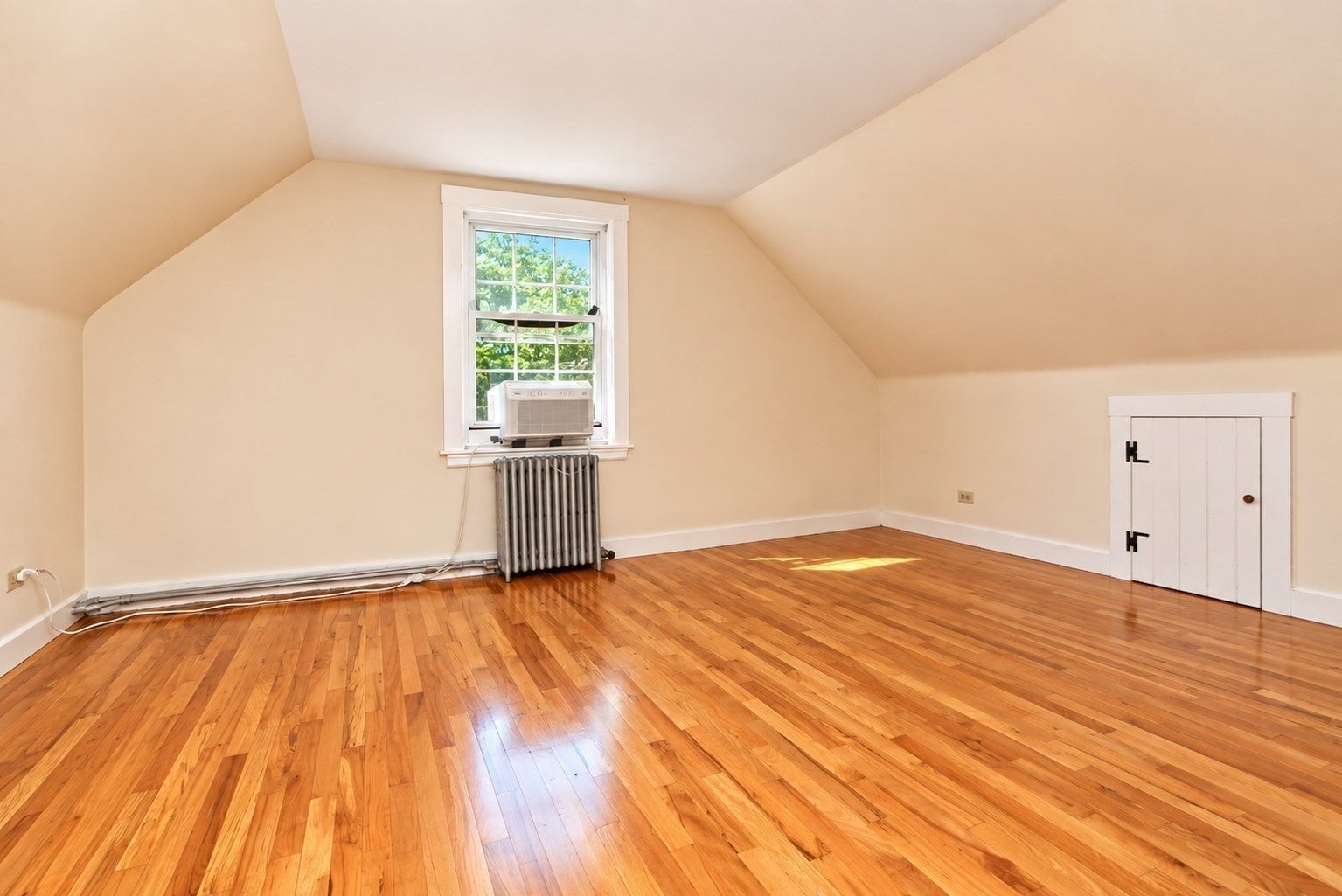 3 Waltham RD, Wayland, MA Photo #11