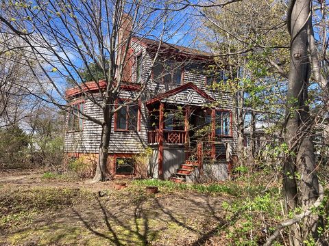 Photo of 15 Russell Street, Hull, MA 02045 (MLS # 73507587)