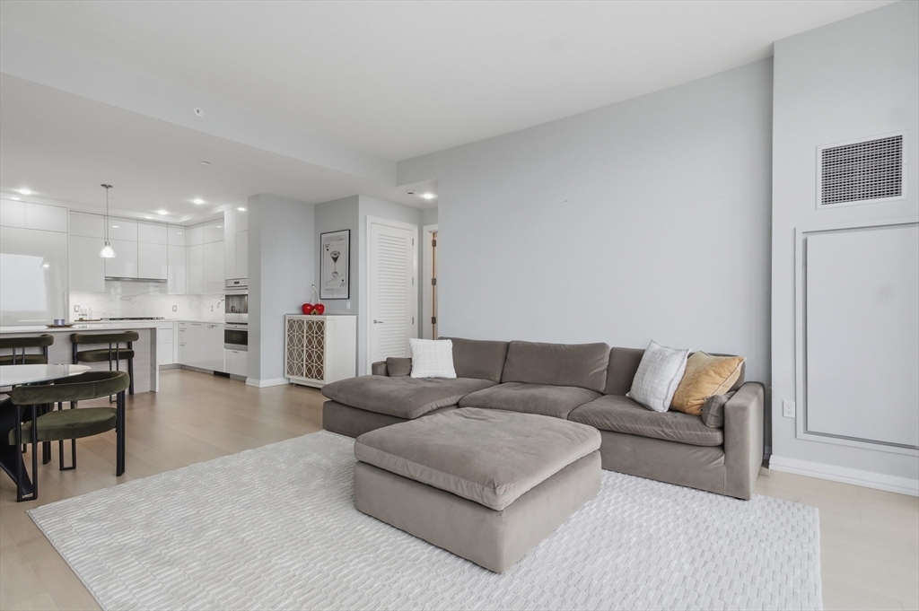 1 Franklin Street 3401