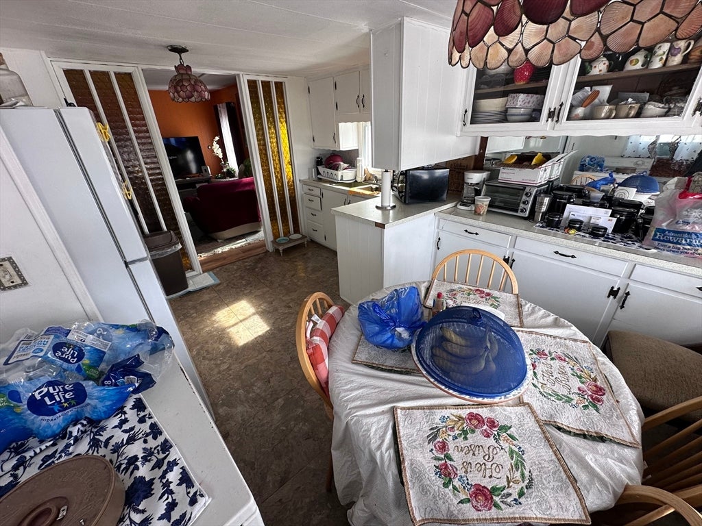 4 Ethel Av