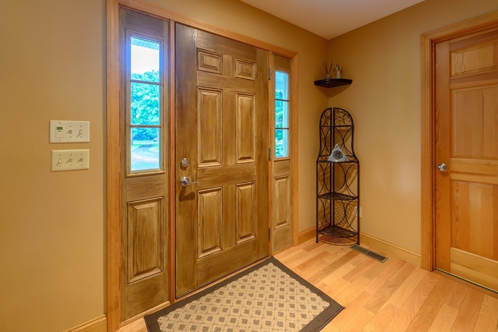 434 Batchelor St, Granby, MA, 434 Batchelor St, Granby, MA Photo #21