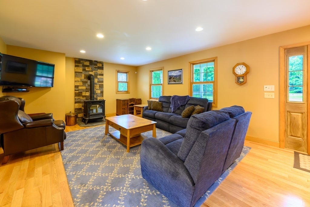 434 Batchelor St, Granby, MA, 434 Batchelor St, Granby, MA Photo #17