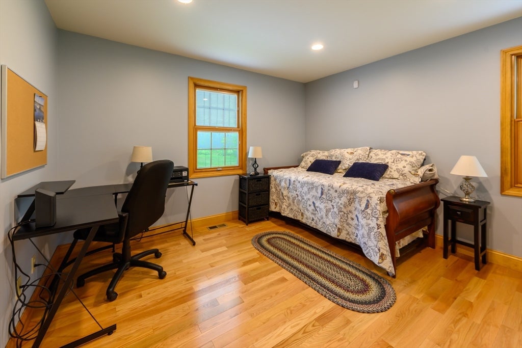 434 Batchelor St, Granby, MA, 434 Batchelor St, Granby, MA Photo #18