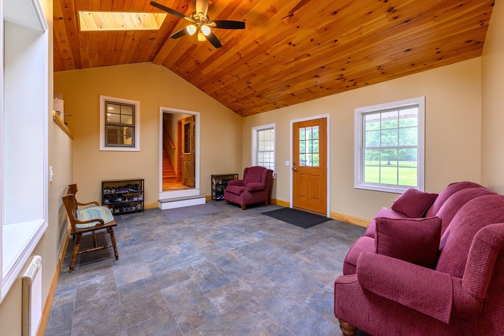 434 Batchelor St, Granby, MA, 434 Batchelor St, Granby, MA Photo #19