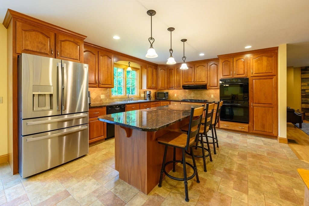 434 Batchelor St, Granby, MA, 434 Batchelor St, Granby, MA Photo #11