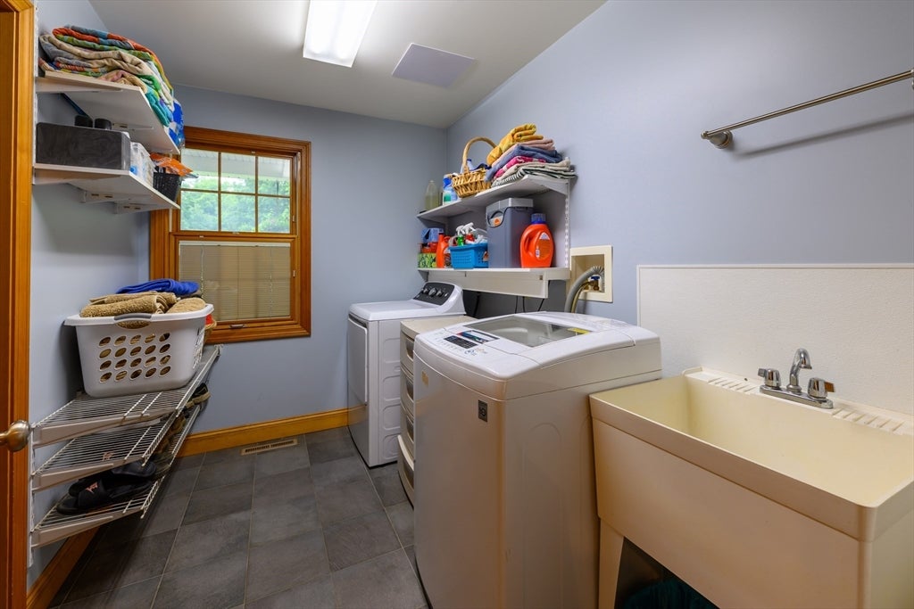 434 Batchelor St, Granby, MA, 434 Batchelor St, Granby, MA Photo #23