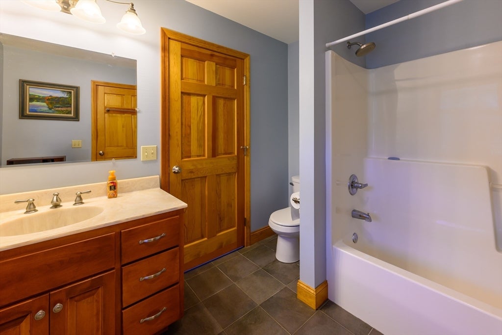434 Batchelor St, Granby, MA, 434 Batchelor St, Granby, MA Photo #31