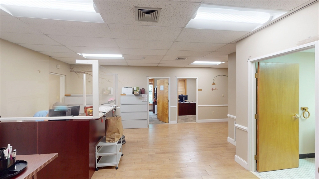 536 Broad St 6-10