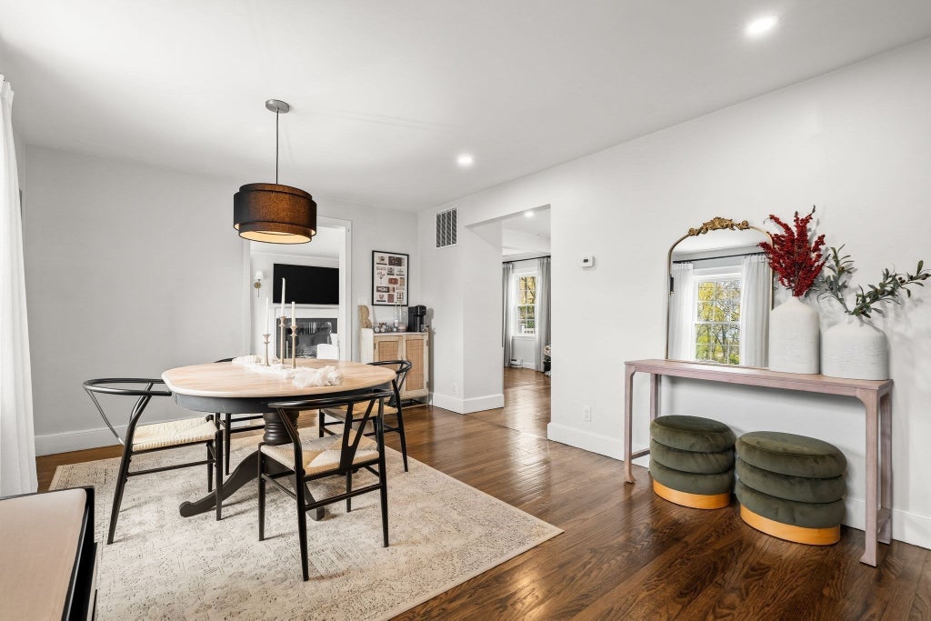 Photo of 58 Kensington Rd, Weymouth, MA 02188 (MLS # 73595018)