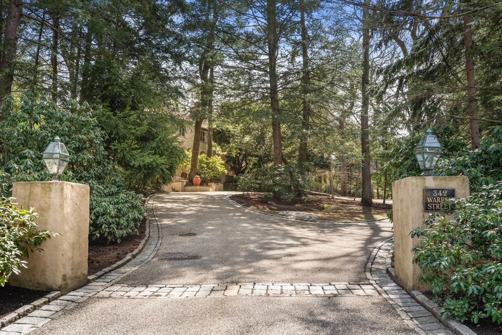 Photo of 342 Warren St, Brookline, MA