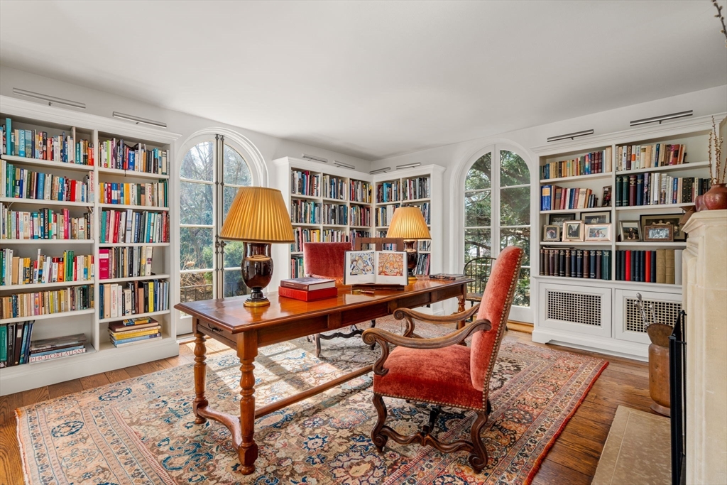 342 Warren St, Brookline, MA Photo #13