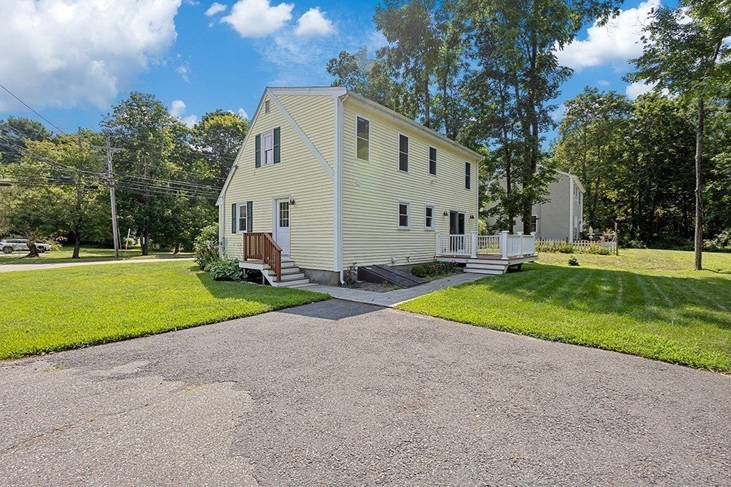 95 Franklin St, Wrentham, MA, 95 Franklin St, Wrentham, MA Photo #32