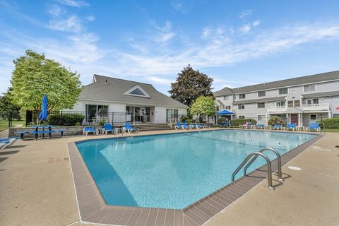 360 Littleton Rd. A5 Chelmsford MA 01824