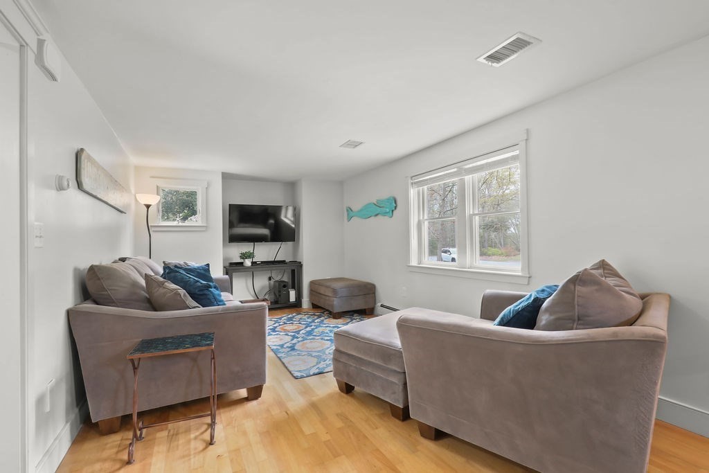 5 Deerfield Rd