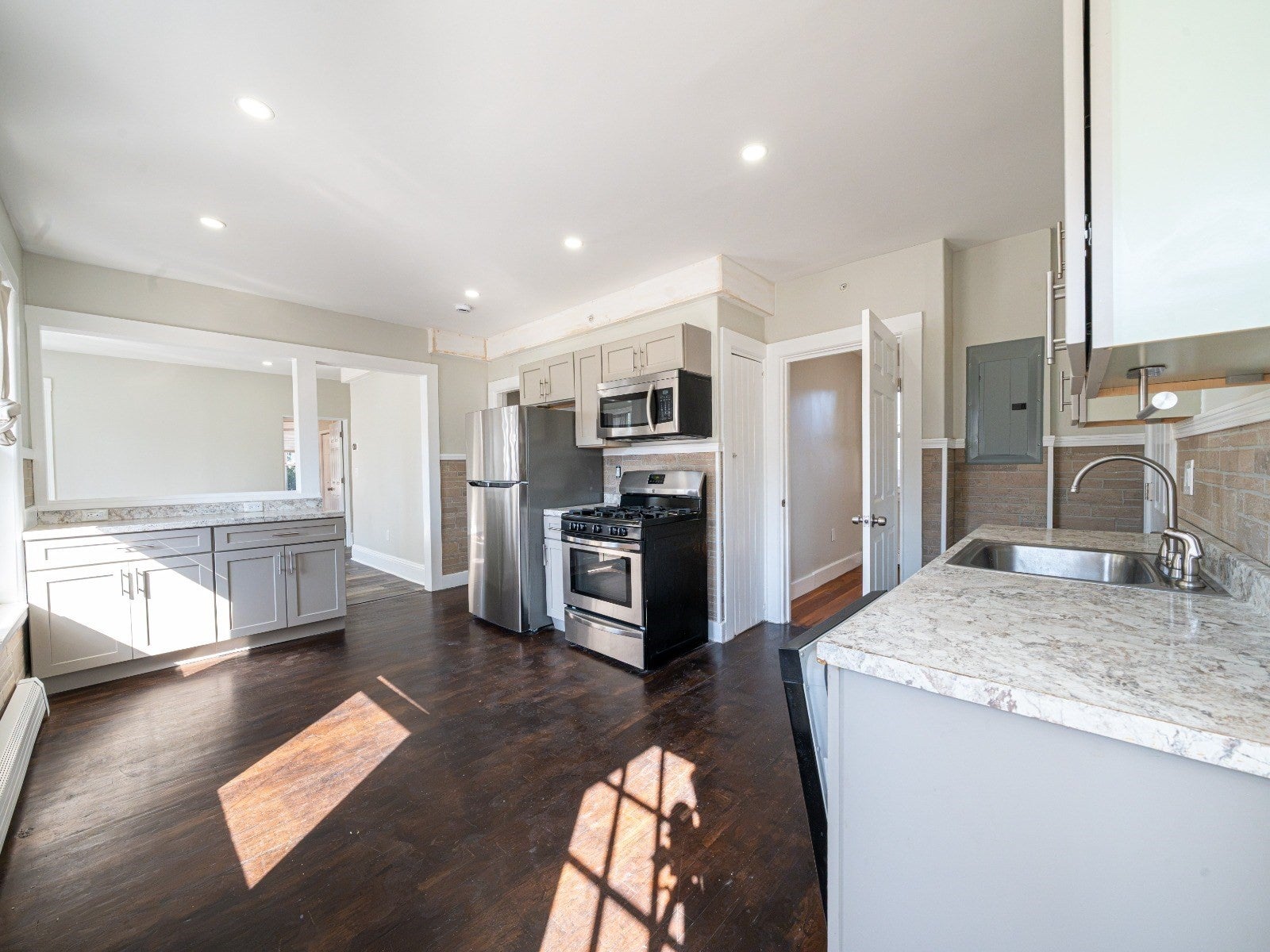 7 Cherry St #1, Lynn, MA, 7 Cherry St #1, Lynn, MA Photo #2