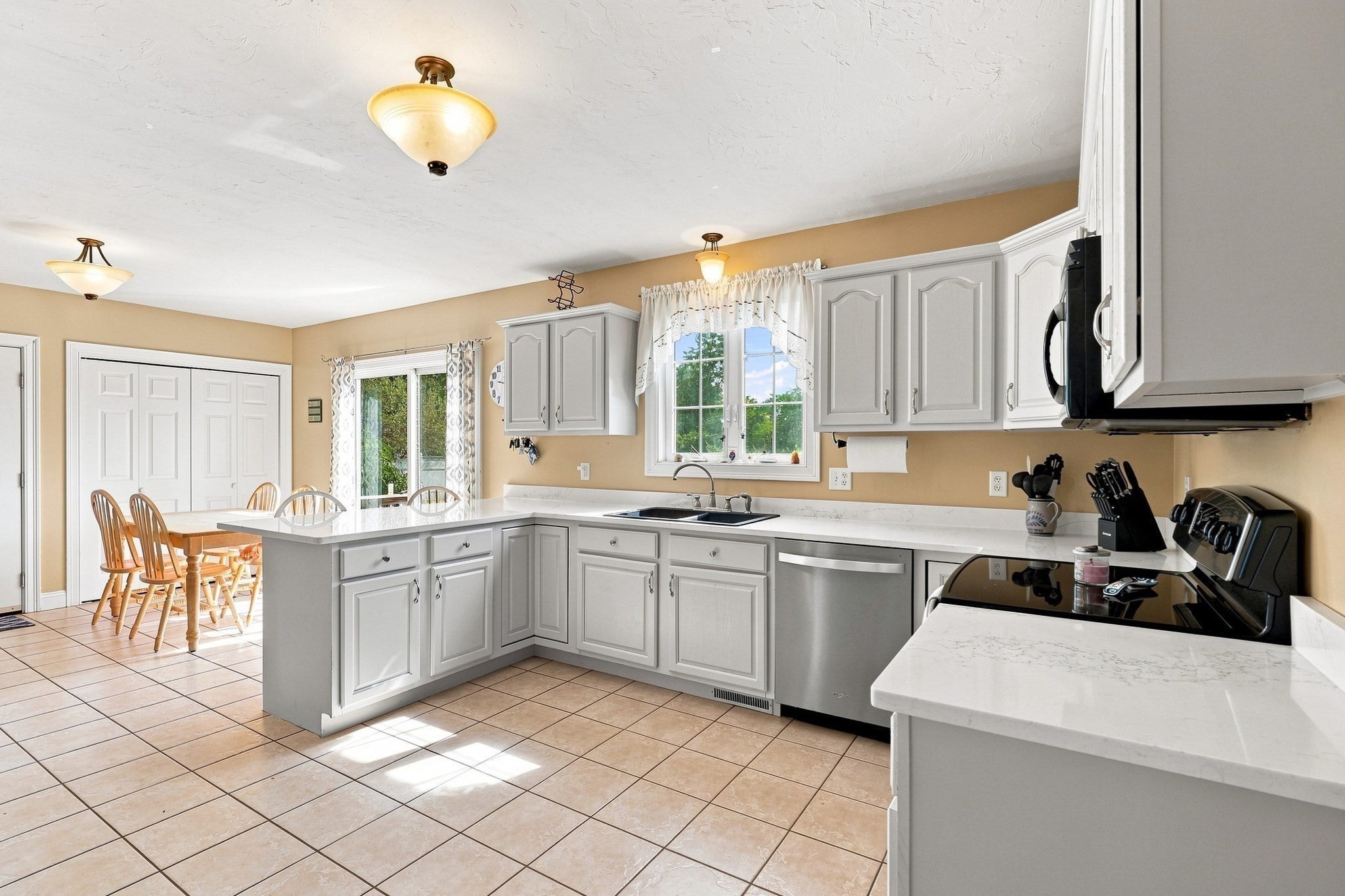 50 Hannah Drive, Somerset, MA Photo #9