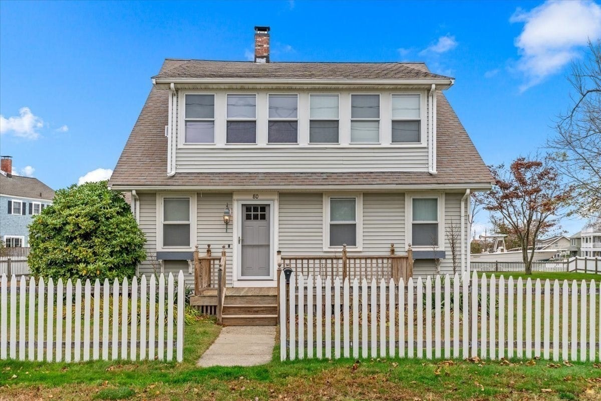 Photo of 80 Barker Rd, Scituate, MA