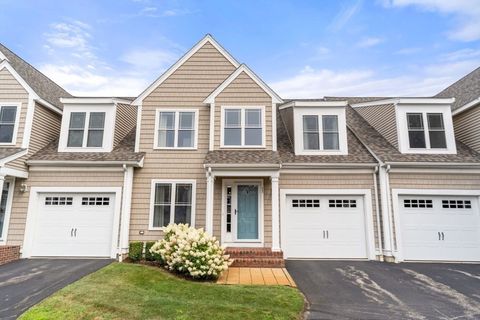 33 Barker Square Dr 33 Pembroke MA 02359