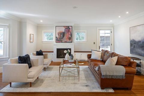 35 Willard Cambridge MA 02138