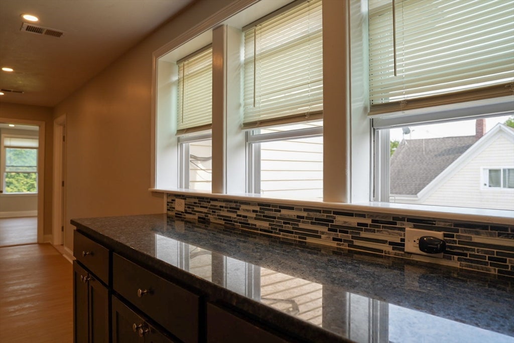 2158 Pleasant 2
