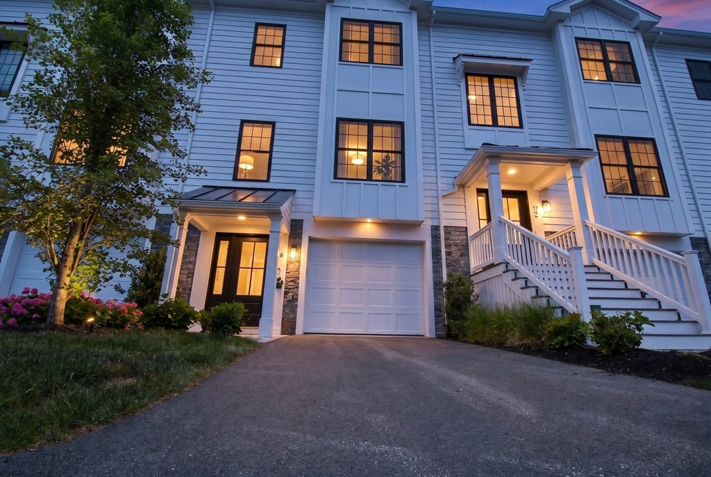 68 Prospect St 16