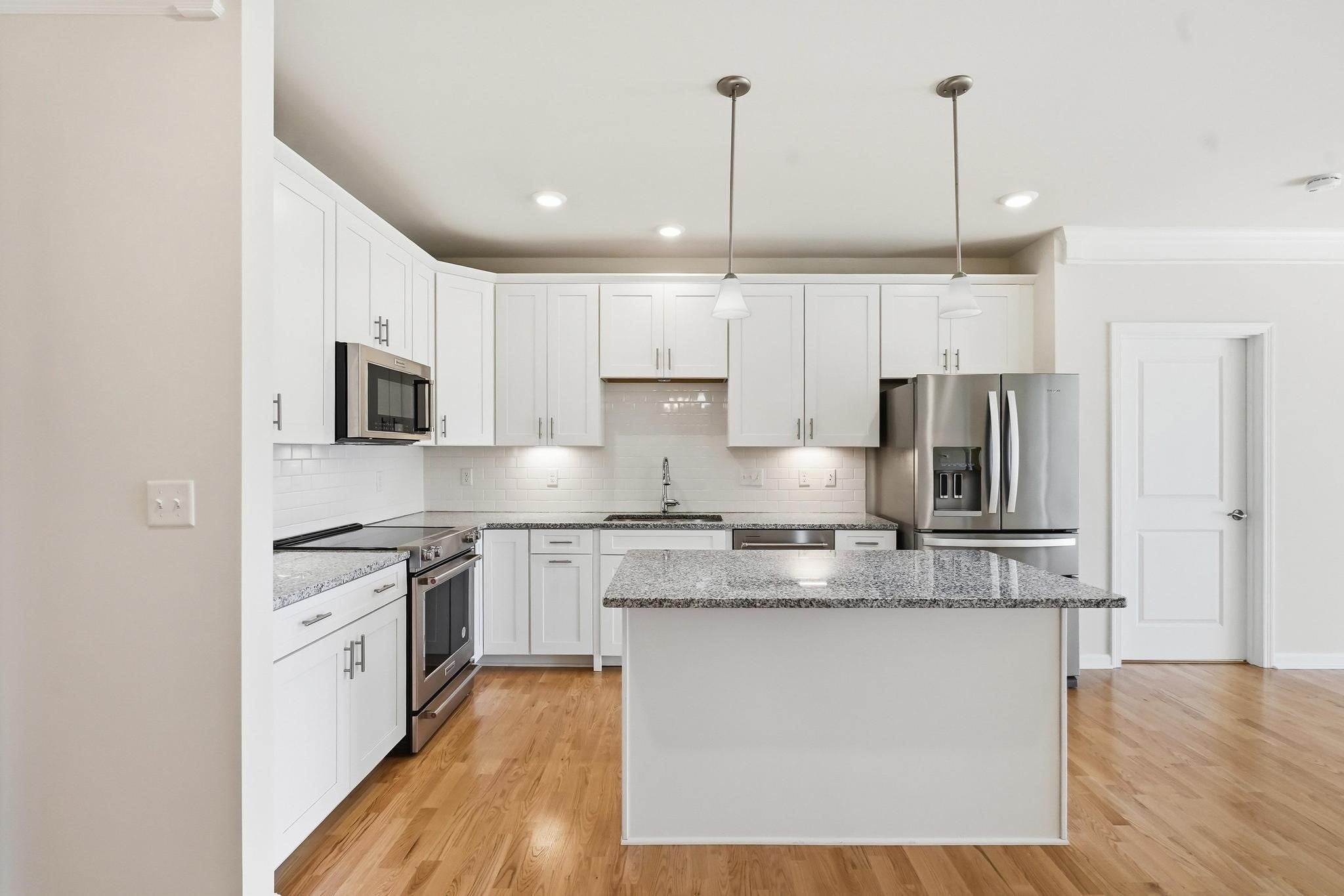 6 Overlook Dr #408, Andover, MA, 6 Overlook Dr #408, Andover, MA Photo #2