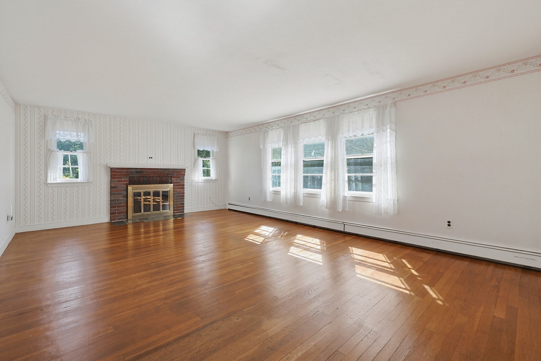 129 Boardman St, Norfolk, MA, 129 Boardman St, Norfolk, MA Photo #7