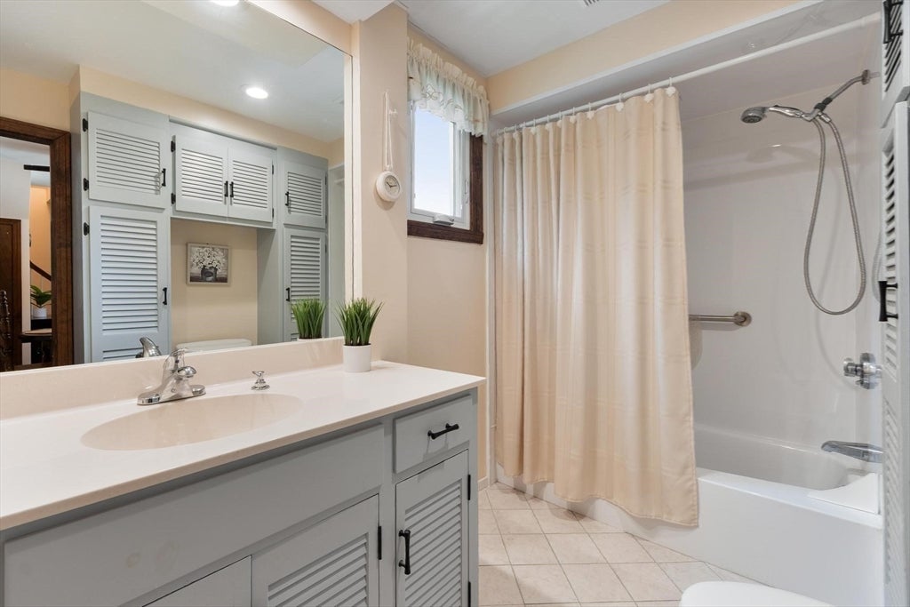 12 Williams Street, Danvers, MA Photo #11