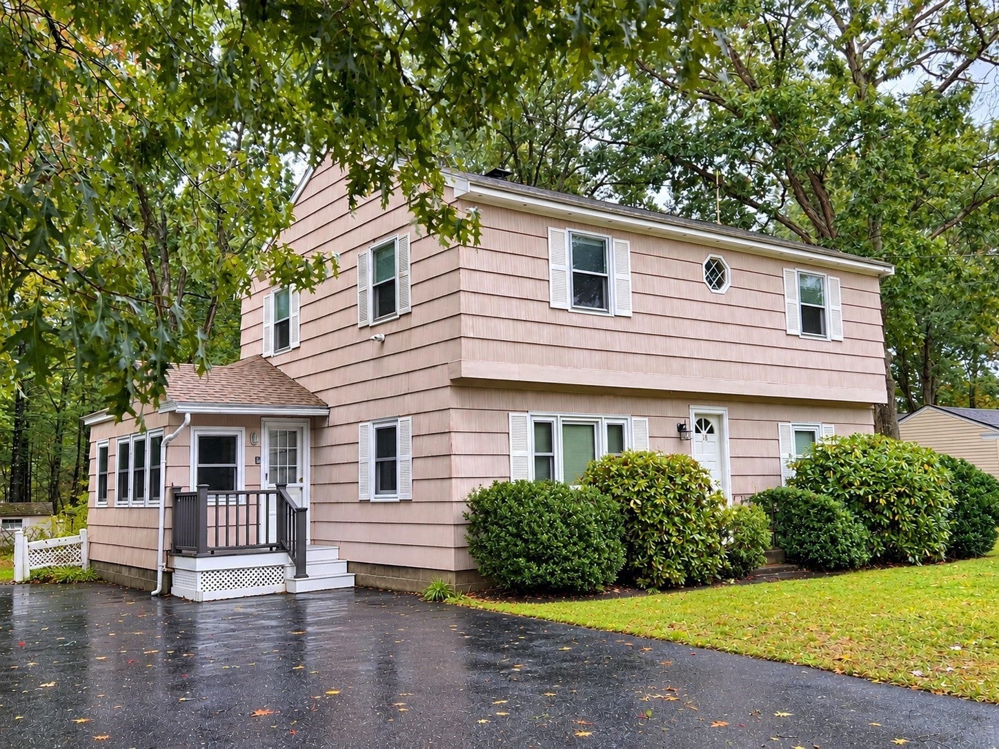 18 Main St