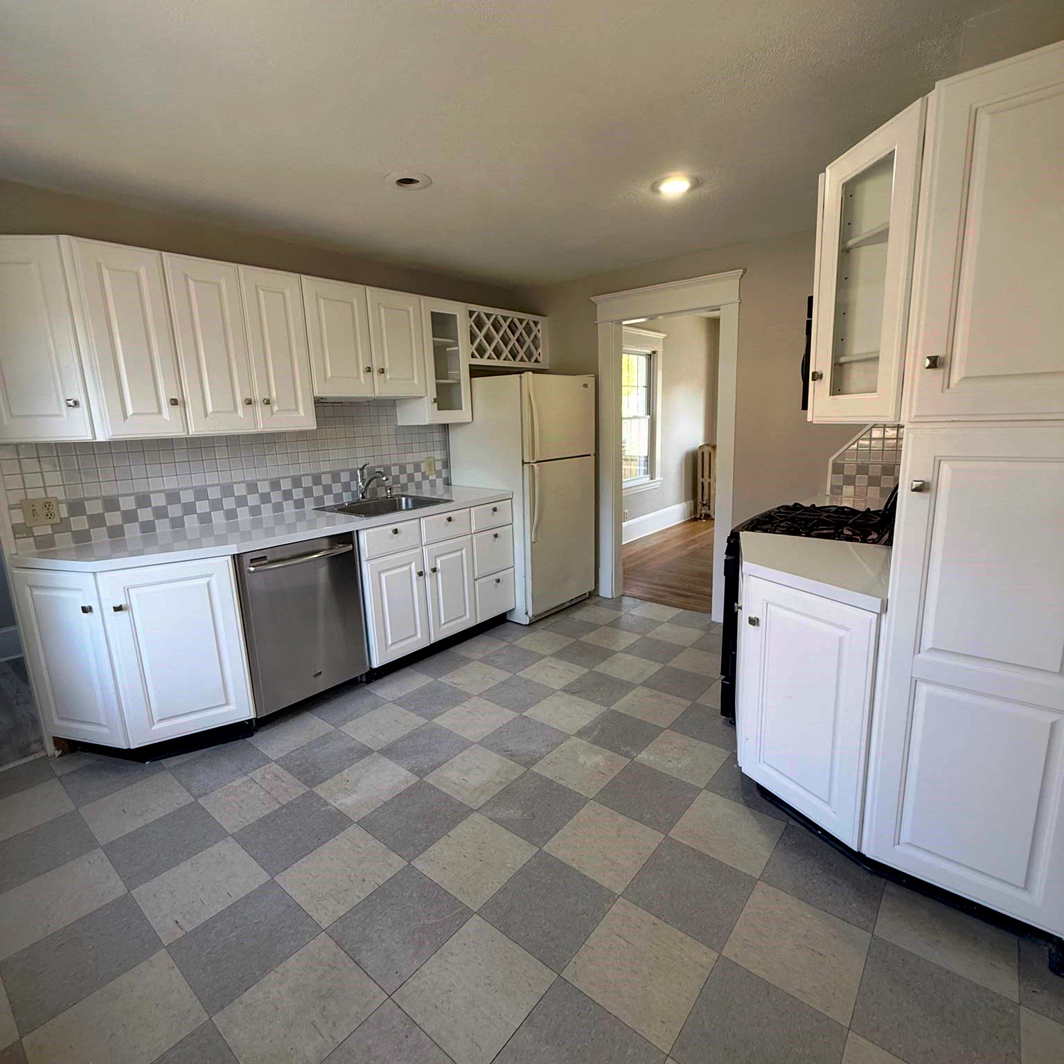 14 Bethel Street, Springfield, MA, 14 Bethel Street, Springfield, MA Photo #4