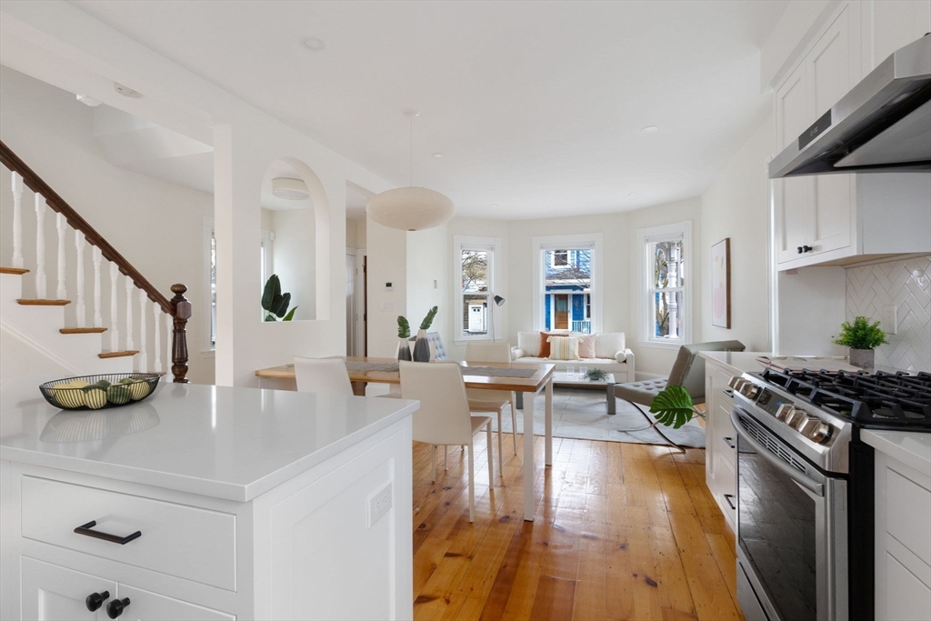 22 Edge Hill St