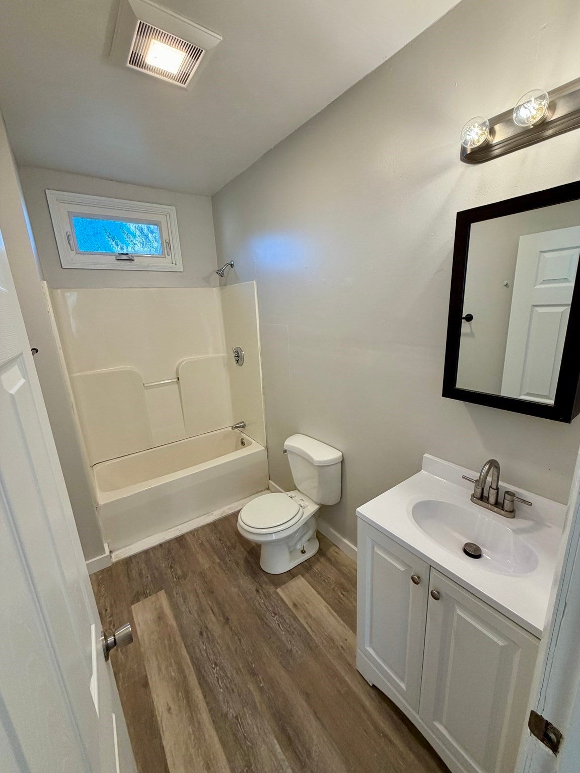 25 Adams St, New Bedford, MA, 25 Adams St, New Bedford, MA Photo #10