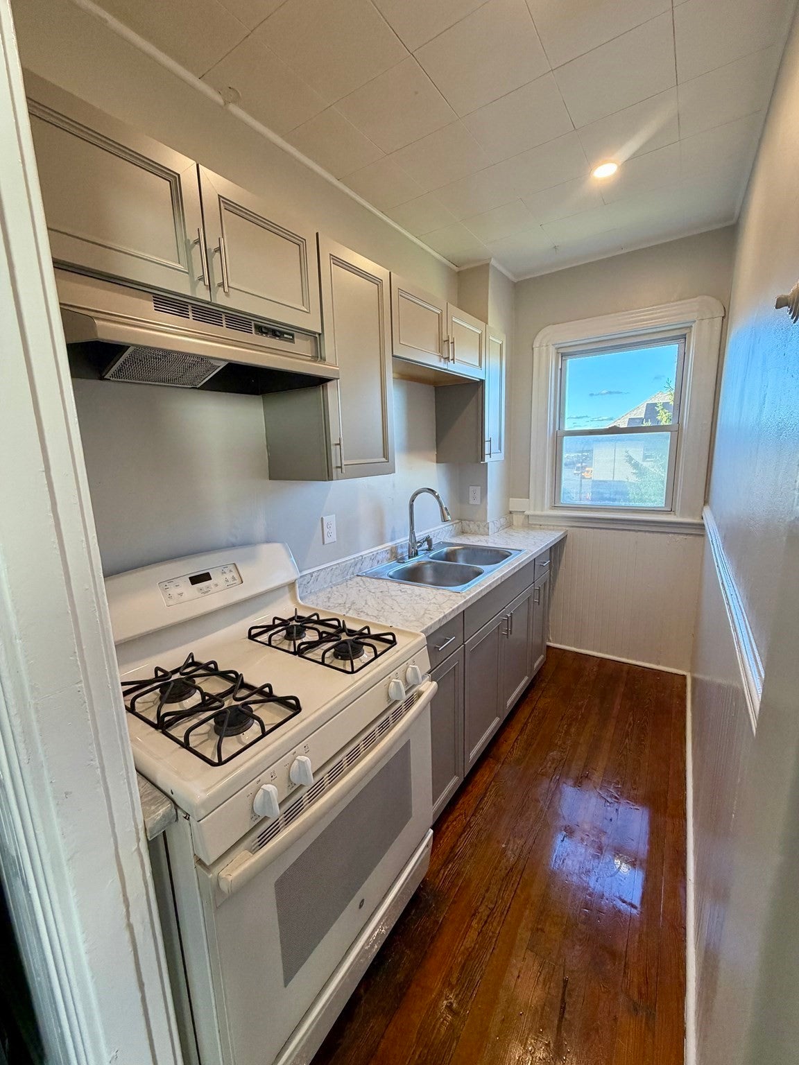 25 Adams St, New Bedford, MA, 25 Adams St, New Bedford, MA Photo #7