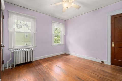 Duplex in Brookline MA 7-9 Henry St 6.jpg