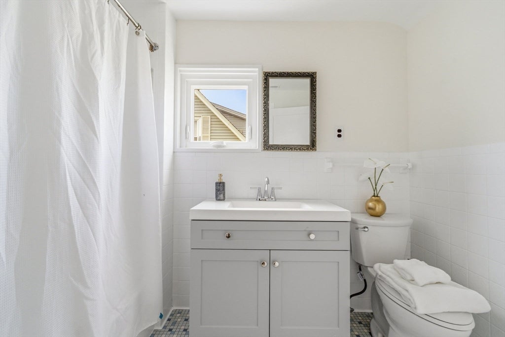 37 Bettinson Ave, Everett, MA, 37 Bettinson Ave, Everett, MA Photo #27
