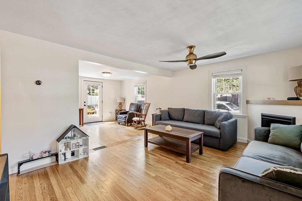 143 Prospect St
