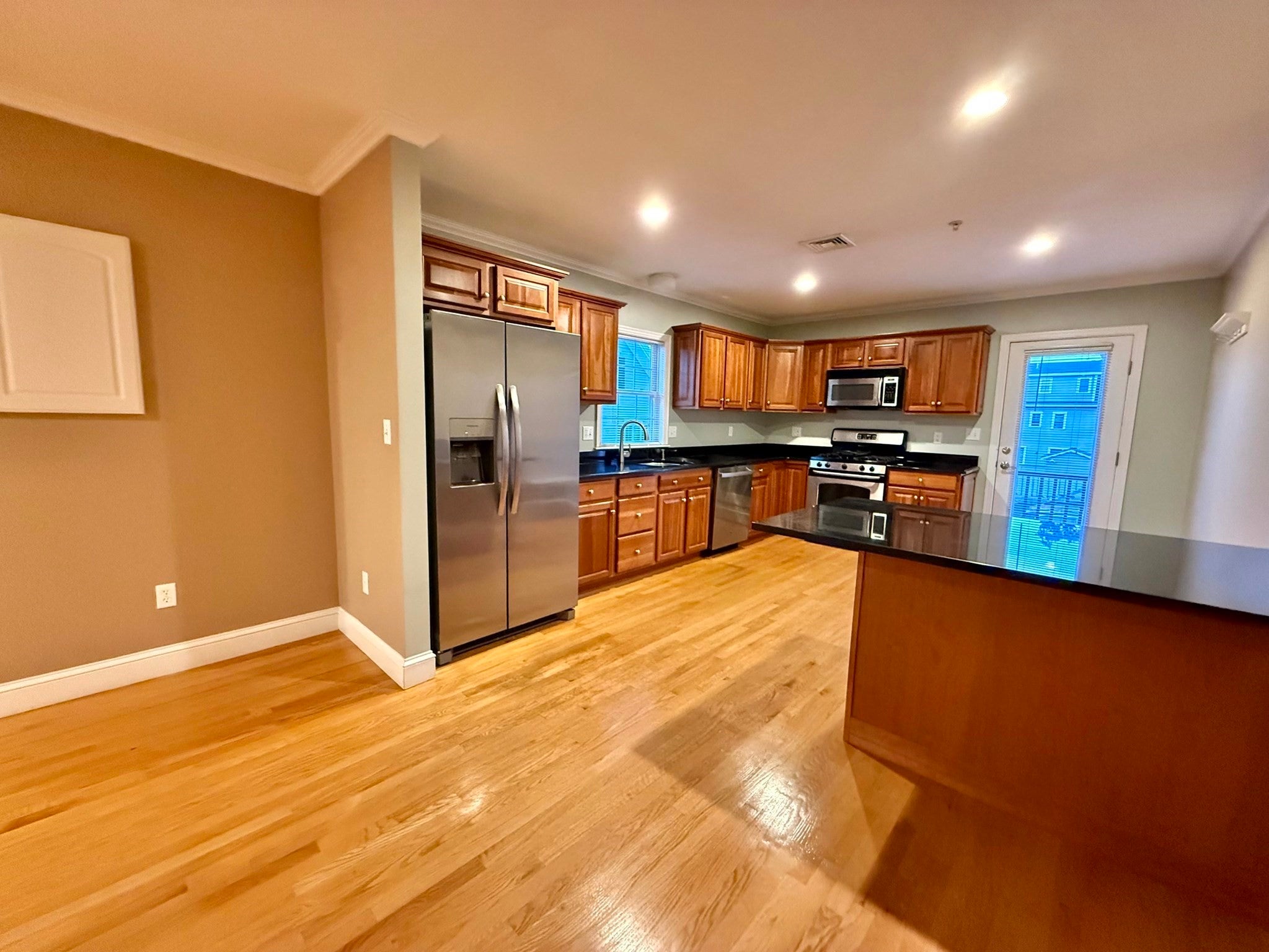 146 Adams St 2