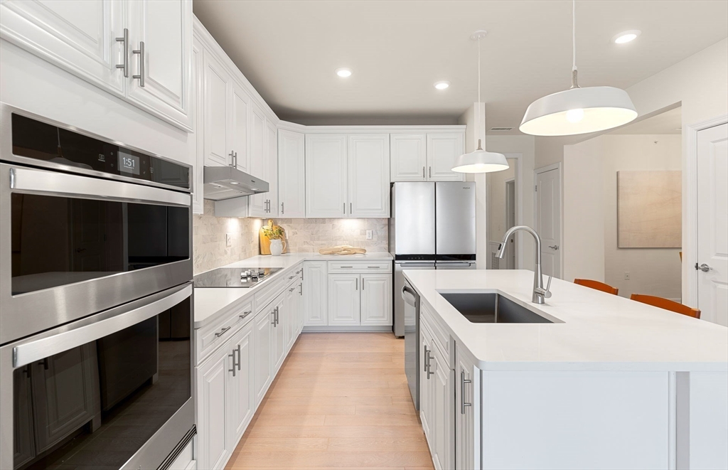 320 Martins Landing 408