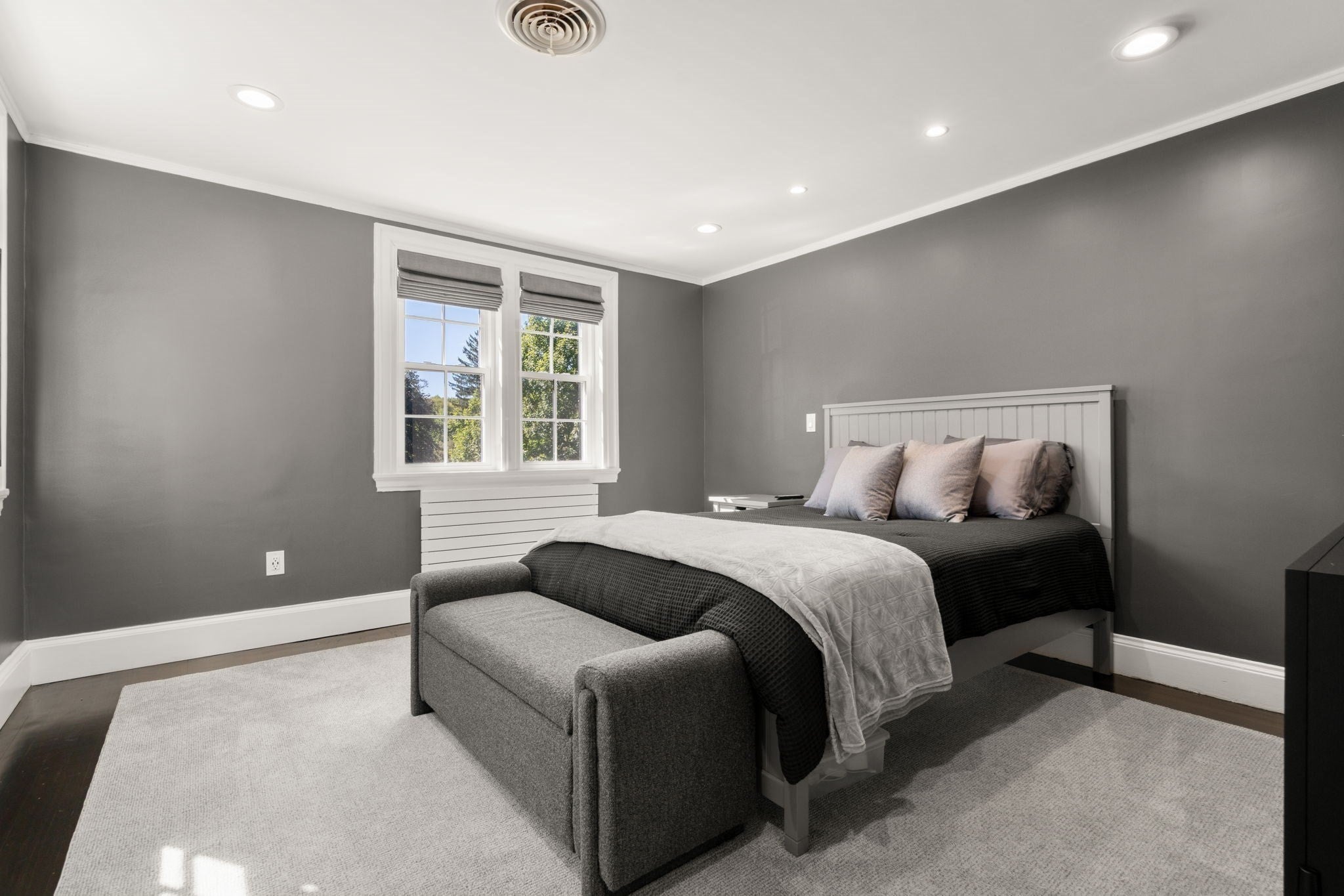 393 Commonwealth AVE, Newton, MA Photo #22