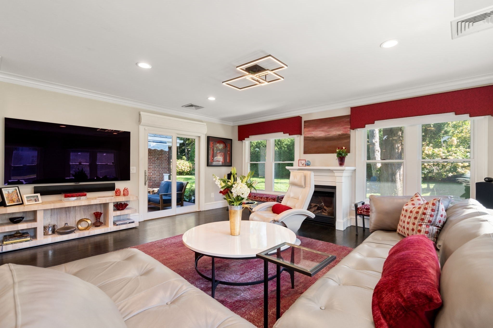 393 Commonwealth AVE, Newton, MA Photo #14