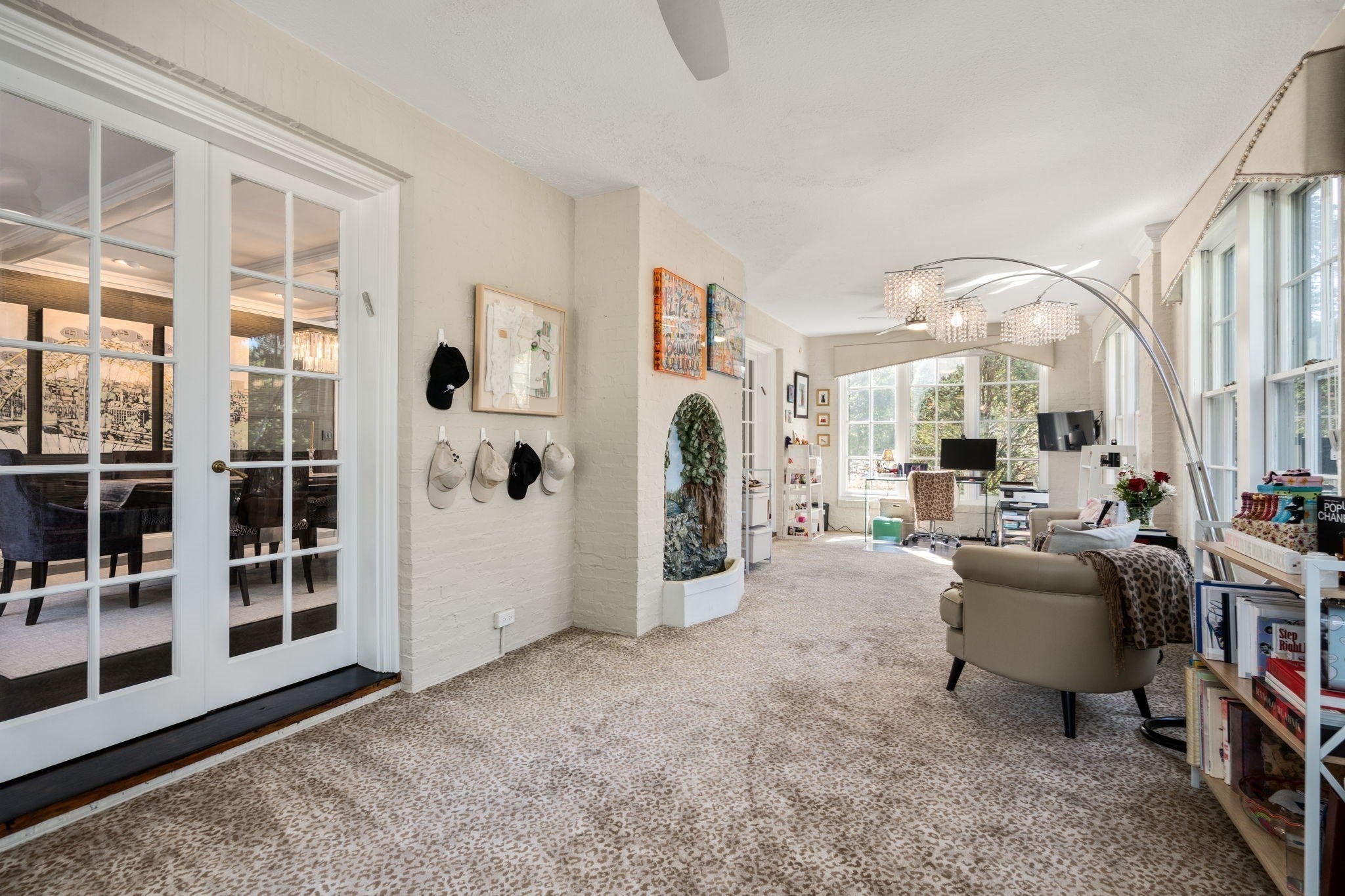 393 Commonwealth AVE, Newton, MA Photo #26