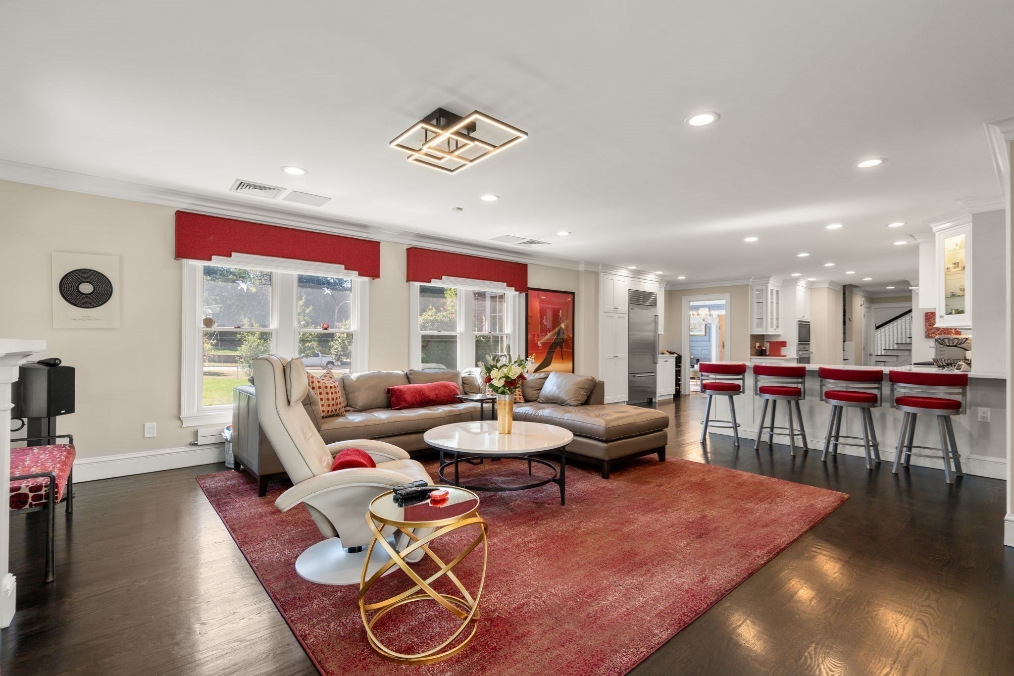 393 Commonwealth AVE, Newton, MA Photo #12